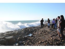 Side'de Dalga Boyu 7 Metreye Ulaştı