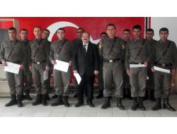 Şaphane'de Askerlere Kalorifer Ateşçiliği Kursu Verildi