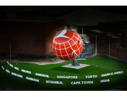 Thy’nin Dev Küresi Heatrow’da..