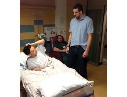 Hidayet Türkoğlu Ve Eşinden Anlamlı Ziyaret