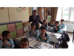 MUTLU ÖĞRENCİLERE SÜT DAĞITILDI