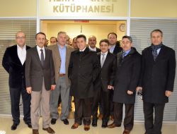 Mehmet Akyol Öğretmenin İsmi Kütüphanede Yaşayacak