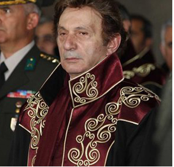 'İSYANIN PERDE ARKASI'