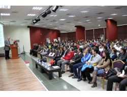 Beden Eğitimi Öğretmenlerine, 'Okulda Spor Yaralanmaları' Semineri