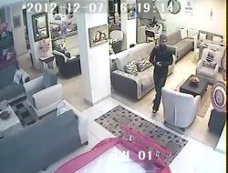 Otomobil Hırsızı Güvenlik Kamerasında