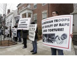 Ermenistan’ın Abd Büyükelçiliği Önünde Hocalı Eylemi