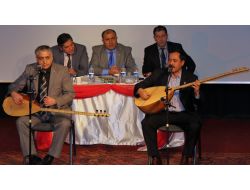 Kars'ta Aşıklar Atıştı Salon Doldu Taştı