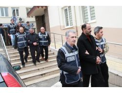 Çocuklara Yönelik Cinsel İstismar İçerikli Film Tacirlerine Baskın