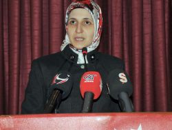 Elif Erbakan: 28 Şubat Öncesinde 11 Ay Sürekli Babam Kötülendi