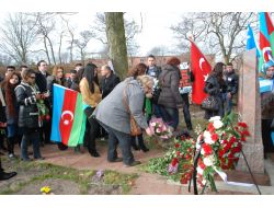 Hocalı Soykırımı, Hollanda Basınında