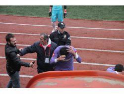 Amatör Maçta Çıkan Olaylara Polis Biber Gazıyla Müdahale Etti