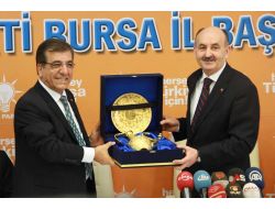 Müezzinoğlu: 20 Bin Hekim, 50 Bin Hemşire Açığımız Var