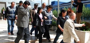 "Polis Vuracak Adam Lazım"