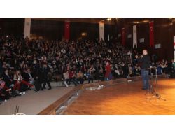 Şair Tazeoğlu: İnsanı Düzeltmenin Yolu Sanattan Geçer