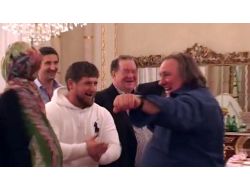 Fransız Aktör Depardieu Çeçen Dansı İçin Grozni'de..