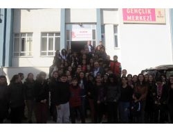 Balıkesir Belediye Başkanı Ok Başarılı Öğrencilere Altın Verdi