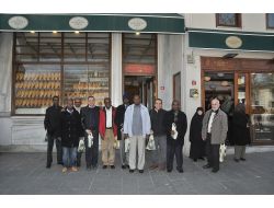 Cibuti Heyetinden Eyüp Sultan’a Ziyaret