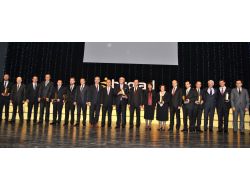 Bugiad, Yılın Enleri’ni Seçiyor