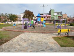 Yüreğir’de Parklar Yenileniyor