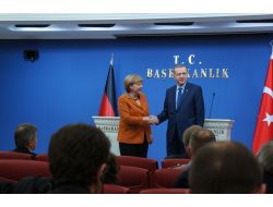 Başbakan Erdoğan: Yol Haritasıyla İlgili Ne Yapacağımıza Karar Vereceğiz