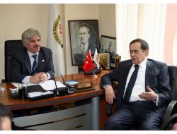 Demir: Biz Ekmeği Öpüp Baş Üstüne Koyan Bir Milletiz