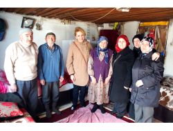 Gözden Uzakta Yaşayan Yaşlı Çift 57 Yaşındaki Oğluna İş İstedi