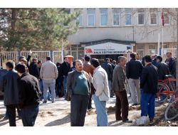 70 Kişilik Geçici Hizmetli Alımı 734 Kişi Başvurdu