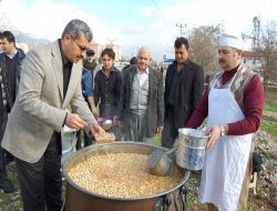 Burç İnşaat Aşure İkramını Gelenekselleştirdi