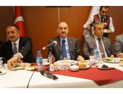 Müezzinoğlu: Sigarayı Bırakan 110 Kişiye Takım Elbise Aldım