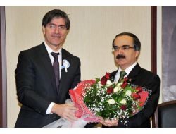 Vali Coş: Vergi Dairelerindeki Kuyruklar Geçmişte Kaldı