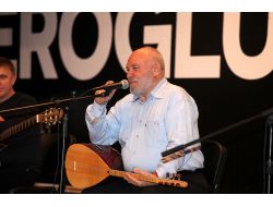 EROĞLU KONSERİ BÜYÜK İLGİ GÖRDÜ