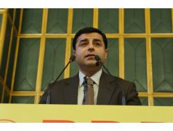 Bdp Eşbaşkanı Demirtaş: Ak Parti'yi Değil Süreci Ve Barışı Destekliyoruz
