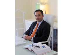 'Tekrarlayan Mimikler Yüzde Kırışıklığa Neden Oluyor'