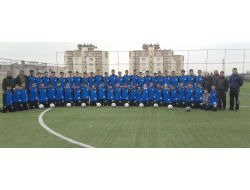 Belediyeden Amatörlere Malzeme Desteği