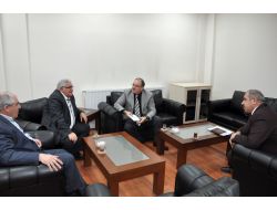 Hınıslıoğlu: Yakutiye'nin Eğitim Projelerine Desteğe Hazırız