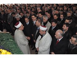 Başbakan Erdoğan’ın Dünürü Mehmet İlgen Toprağa Verildi