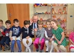 Eskişehir Heyeti Kırım'daki Simferol Türk Koleji'ni Ziyaret Etti