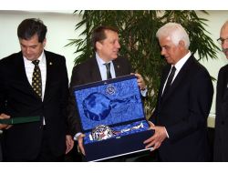 Eroğlu: Bursalı Yatırımcıları Kıbrıs’ta Görmek İsteriz