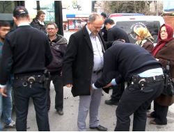 Belediye Otobüsüne Kayıp Cüzdan Rötarı