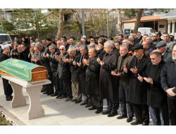 Başkent'in 60 Yıllık Bakkalı Vefat Etti