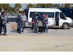 Emeklilik Vaadiyle 30 Kişiyi Dolandırmışlar