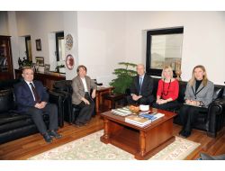 Abd Başkonsolosuş Kocaeli Üniversitesi'ni Ziyaret Etti