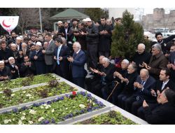 Necmettin Erbakan Dualarla Anıldı