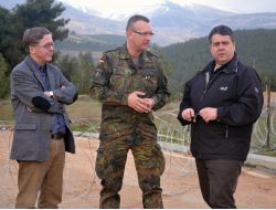 Alman Ana Muhalefet Partisi Lideri Gabriel, Alman Askerlerini Ziyaret Etti