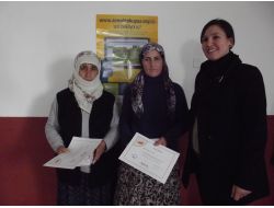'Dere Tepe Eğitim Projesi'ne Katılan Kadınlar Sertifika Aldı