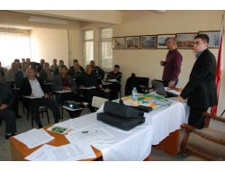 Aydıncık'ta Çiftçilere Ayçiçeği Yetiştiriciliği Semineri Verildi