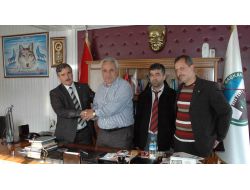 Feke Belediyesi'nden İşçilere Yüzde 50 Zam