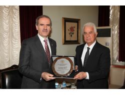 Eroğlu: Biz Her Zaman Türkiye İle Anavatanımızla İftihar Ettik