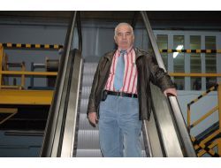 Dünyaya Yürüyen Merdiven Satıyor, Türkiye’de ‘yerli’ Diye İlgi Görmüyor (Özel)