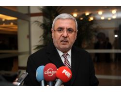 Mehmet Metiner: Satılmışlık Suçlaması Yapanlar Aynaya Baksın